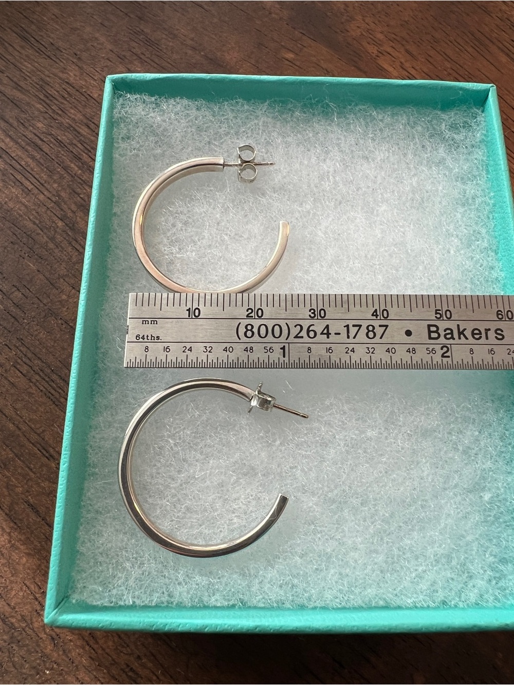 Tiffany & Co Sterling Silver Hoop Earrings, 1 inch, T&Co 1837, Original Owner - Picture 3 of 9